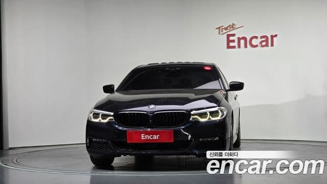 BMW 5 Series 2018 — ფოტო 3/20