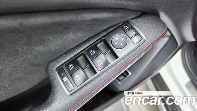 Mercedes-Benz GLA-Class 2019 — Photo 28/29