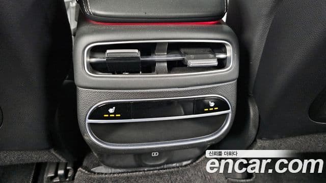 Genesis GV70 2021 — Şəkil 19/20