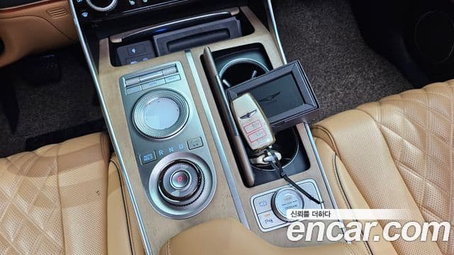 Genesis GV80 2020 — Şəkil 9/20