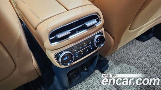 Genesis GV80 2020 — Şəkil 18/20