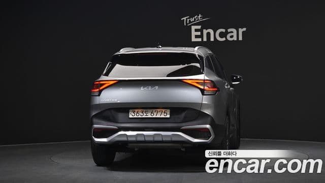 Kia Sportage 2021 — Фото 4/20