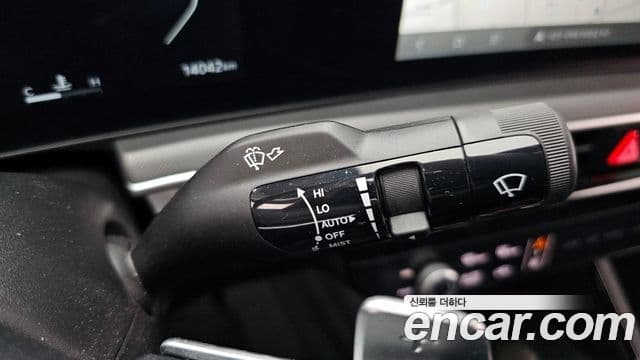 Kia K5 2024 — ფოტო 17/20