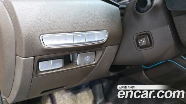 Kia The K9 2020 — Photo 28/30