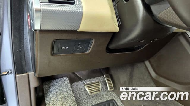 Land Rover Range Rover Sport 2019 — Photo 12/20