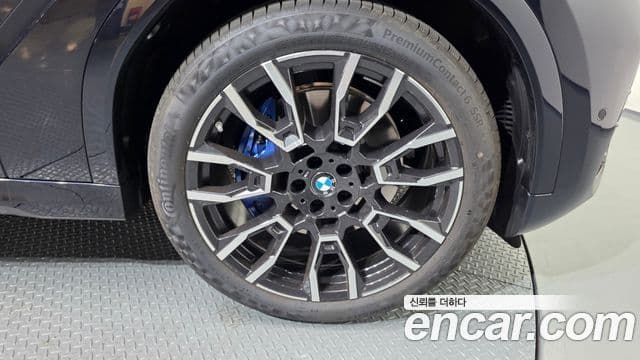 BMW X6 2025 — Photo 11/38