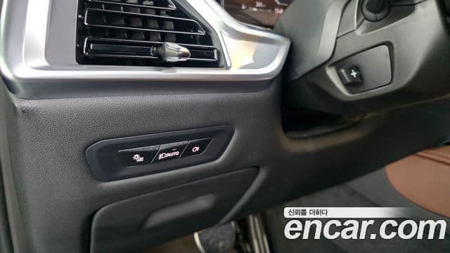 BMW X6 2025 — Photo 2/38