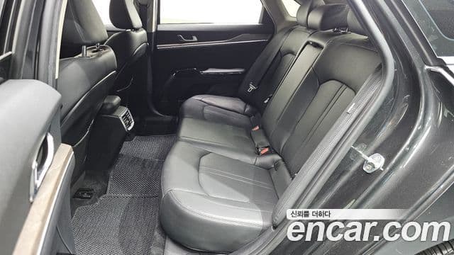 Kia K5 2020 — ფოტო 11/20