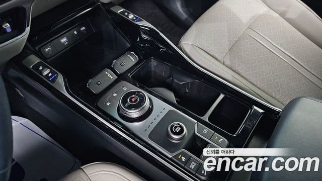 Kia Sorento 2023 — Фото 9/20