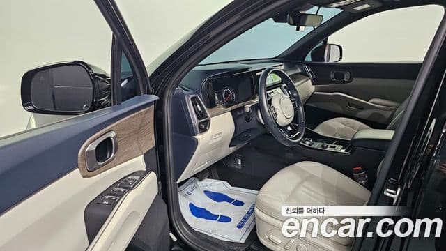 Kia Sorento 2023 — Фото 10/20