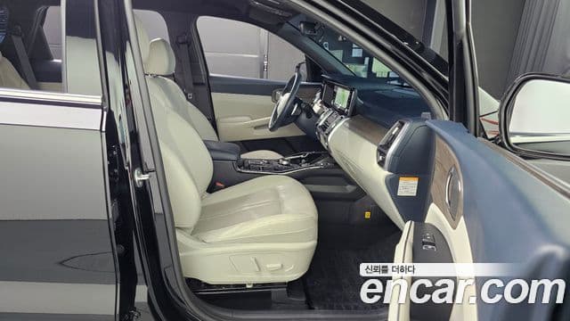 Kia Sorento 2023 — Фото 12/20
