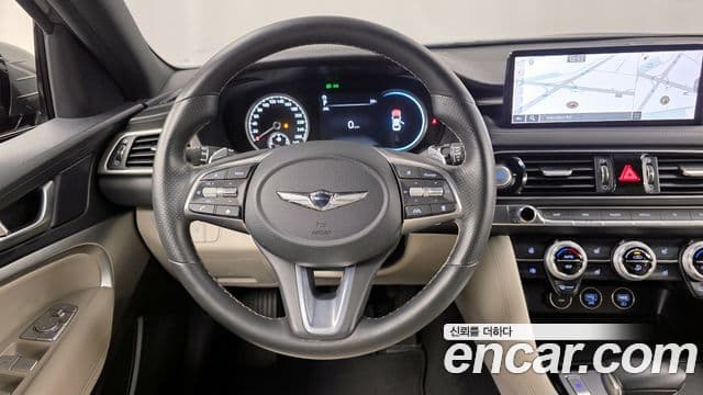 Genesis G70 2020 — Şəkil 13/20