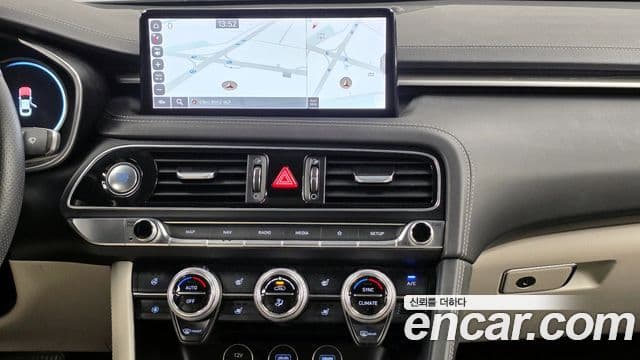 Genesis G70 2020 — Şəkil 14/20