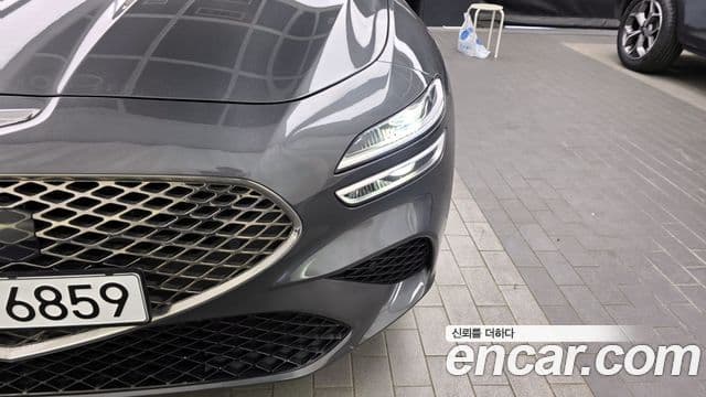 Genesis G70 2020 — Photo 28/32
