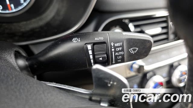 Genesis G70 2020 — Photo 11/32