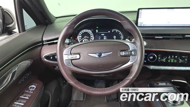 Genesis GV70 2021 — Şəkil 13/20