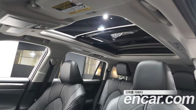 Toyota Highlander 2025 — Şəkil 18/20