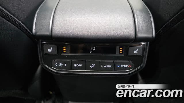Toyota Highlander 2025 — Şəkil 19/20