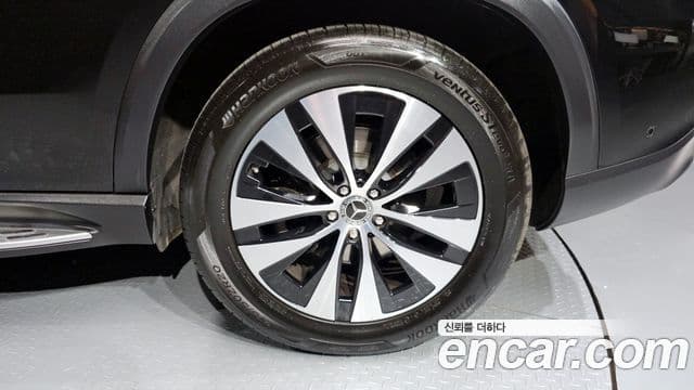 Mercedes-Benz GLE-Class 2024 — Photo 15/34