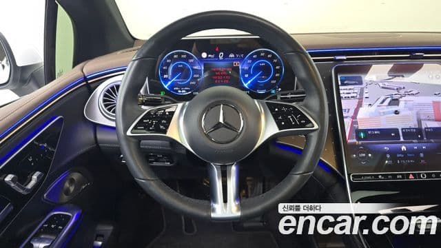 Mercedes-Benz EQE 2023 — ფოტო 16/32