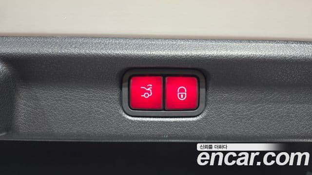 Mercedes-Benz EQE 2023 — ფოტო 12/32