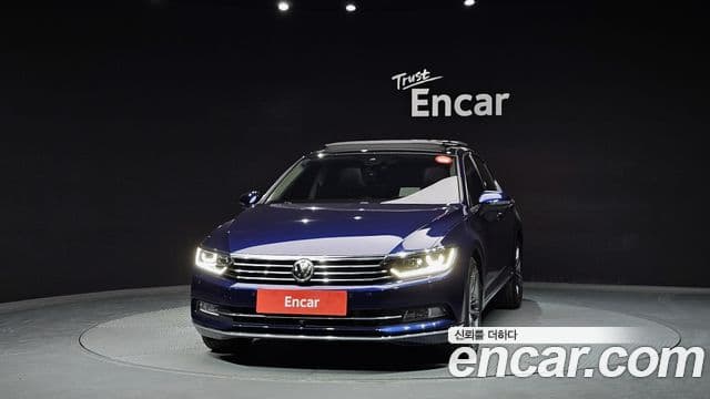 Volkswagen Passat GT 2018 — Şəkil 3/20