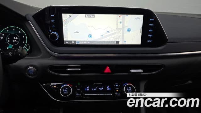 Hyundai Sonata 2019 — ფოტო 15/20