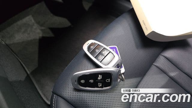 Hyundai Sonata 2019 — ფოტო 18/20