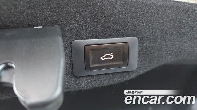 Hyundai Sonata Hybrid 2021 — Photo 3/35