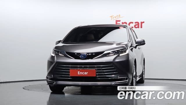 Toyota Sienna 2023 — Şəkil 4/20