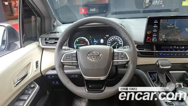 Toyota Sienna 2023 — Şəkil 7/20