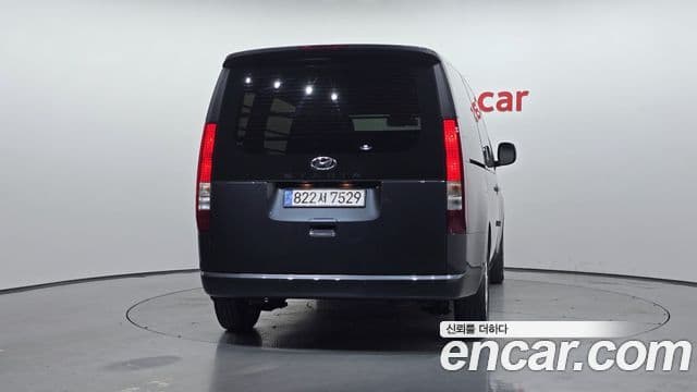 Hyundai Staria 2022 — Şəkil 4/20