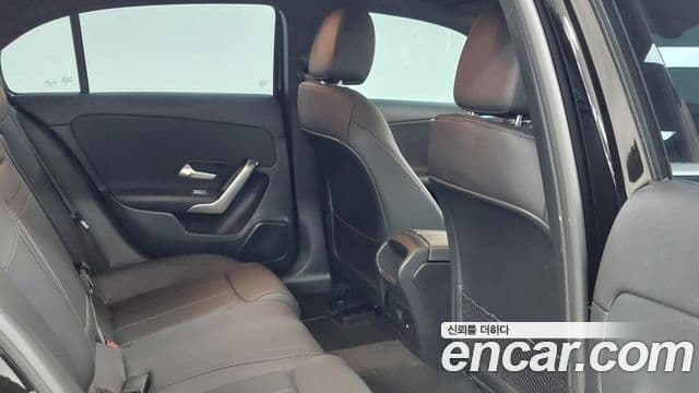 Mercedes-Benz A-Class 2024 — Şəkil 8/20