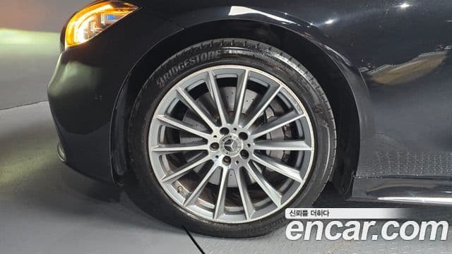 Mercedes-Benz S-Class 2022 — ფოტო 5/20