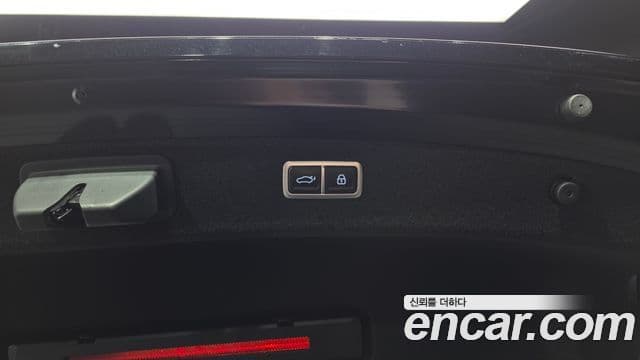 Genesis Electrified G80 2021 — Şəkil 17/20