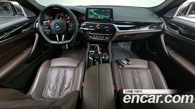 BMW 5 Series 2018 — Şəkil 7/20