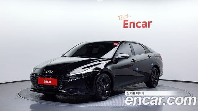 Hyundai Avante 2022 — Фото 1/20