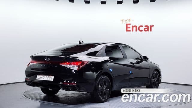 Hyundai Avante 2022 — Фото 2/20