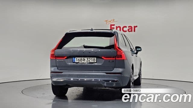 Volvo XC60 2021 — Şəkil 3/20