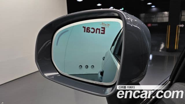 Volvo XC60 2021 — Şəkil 19/35