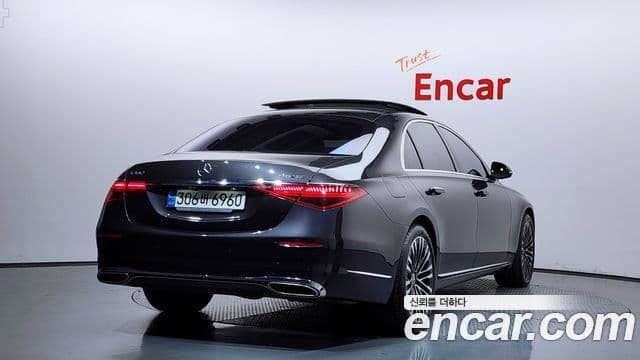 Mercedes-Benz S-Class 2021 — ფოტო 2/20