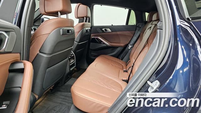 BMW X6 2025 — Photo 13/30
