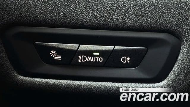 BMW X6 2025 — Photo 24/30