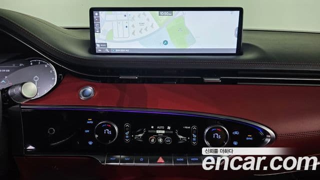 Genesis GV70 2021 — Şəkil 19/20