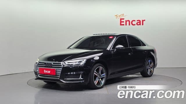 Audi A4 2019 — ფოტო 1/20