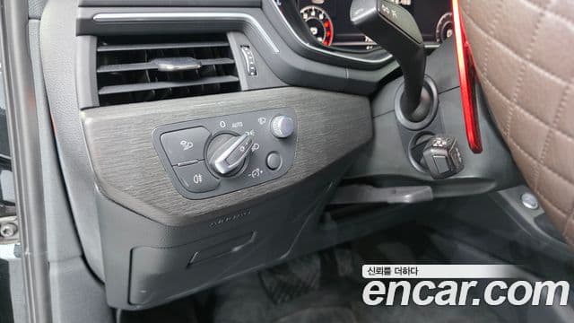 Audi A4 2019 — фото 14 из 20