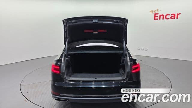 Audi A4 2019 — ფოტო 20/20