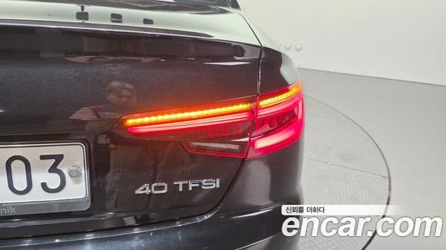 Audi A4 2019 — Şəkil 16/29