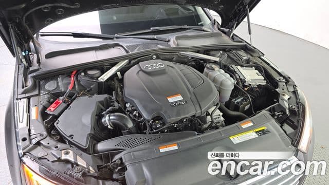 Audi A4 2019 — Şəkil 10/29