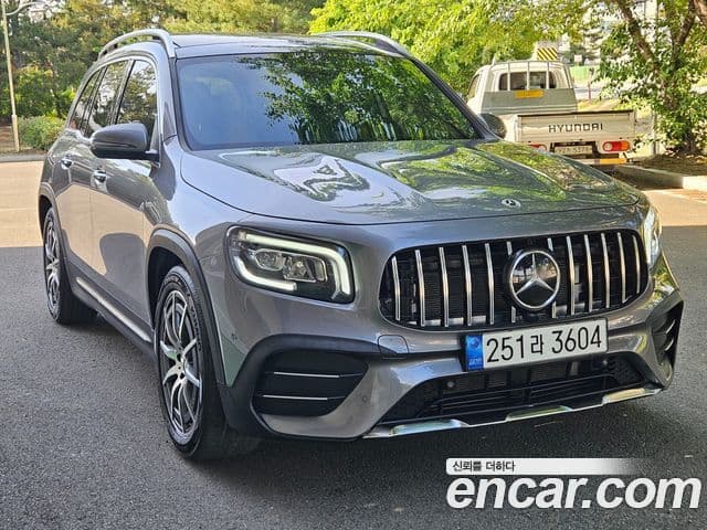 Mercedes-Benz GLB-Class 2022 — Фото 1/20